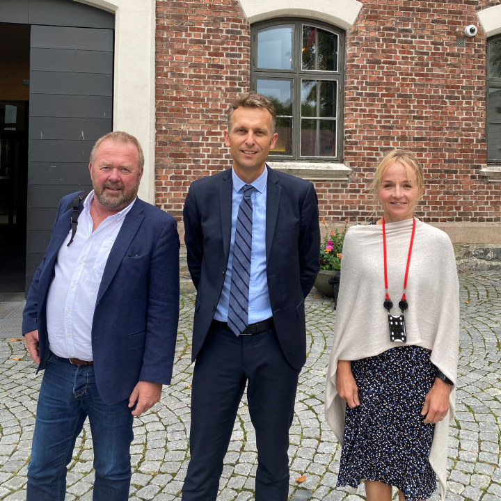 Jannicke Hilland, Knut Kroepelien, Jan Olav Andersen