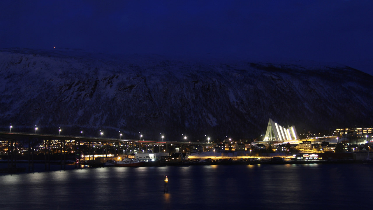 Foto: Tromsø opplyst om natten